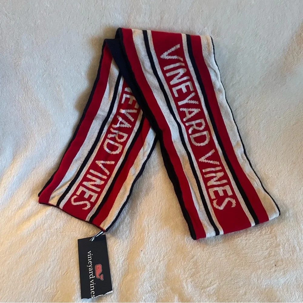 NWT Vineyard Vines Boys Red Blue‎ Scarf